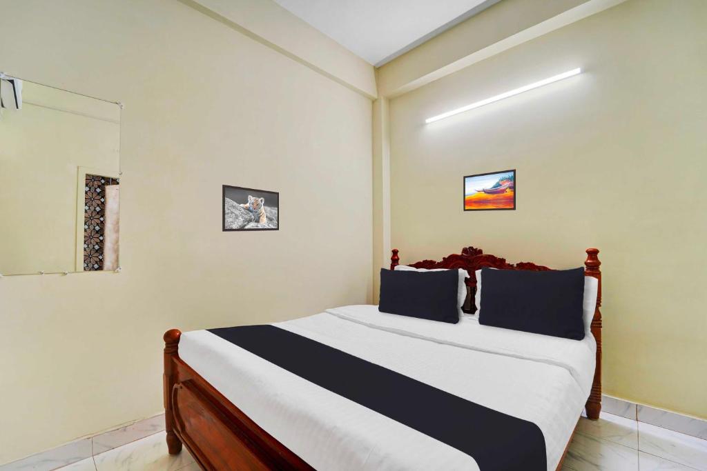 Collection O Erode Bus Stand, Erode