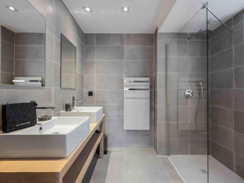Chalet cosy à Méribel avec jacuzzi, sauna, 4 chambres - FR-1-565-131 - 5