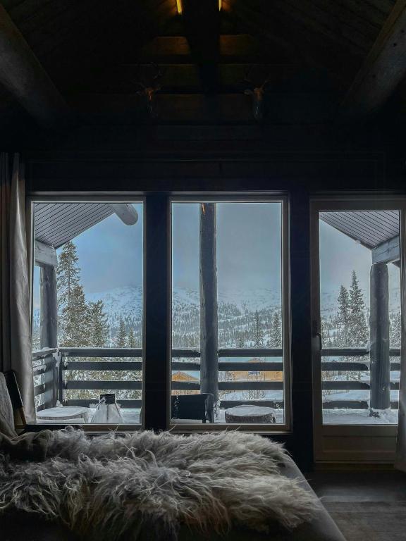 Log Cabin With Views Over Trysil Mountain, Trysil
