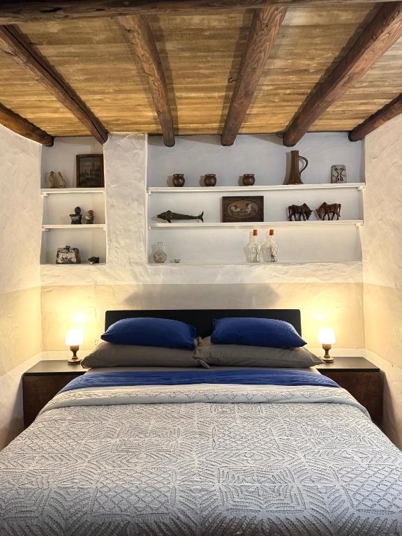 Casa Com Mãos, Marvão