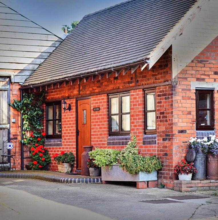 Finest Retreats - The Dairy at Morrells Wood, Shrewsbury