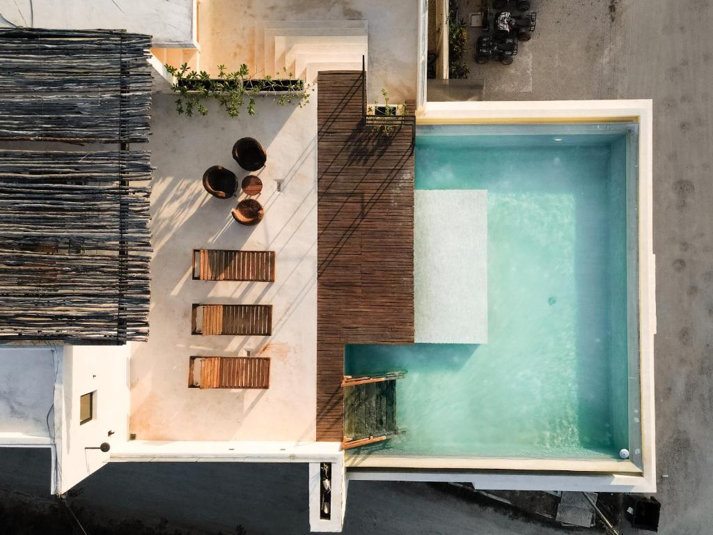 Casa Baay - Private 17 Bedroom House, 34 Pax, Rooftop and Pool + Concierge - 4