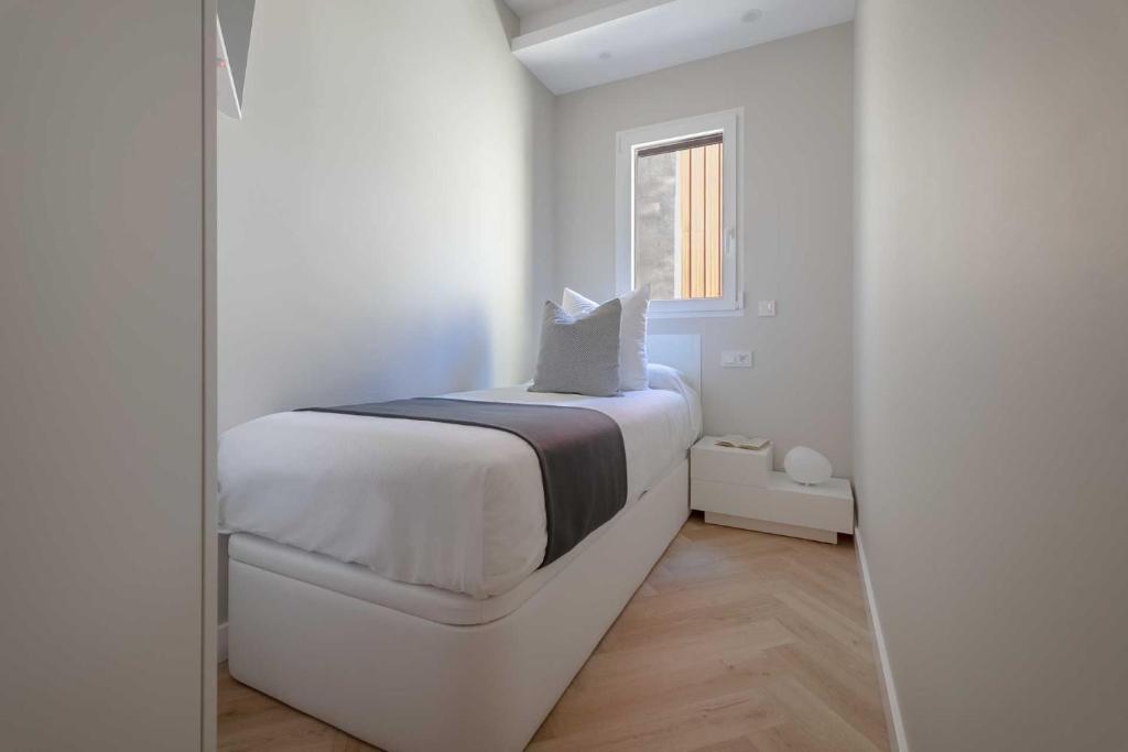 Moderno apartamento junto a Plaza España - 5