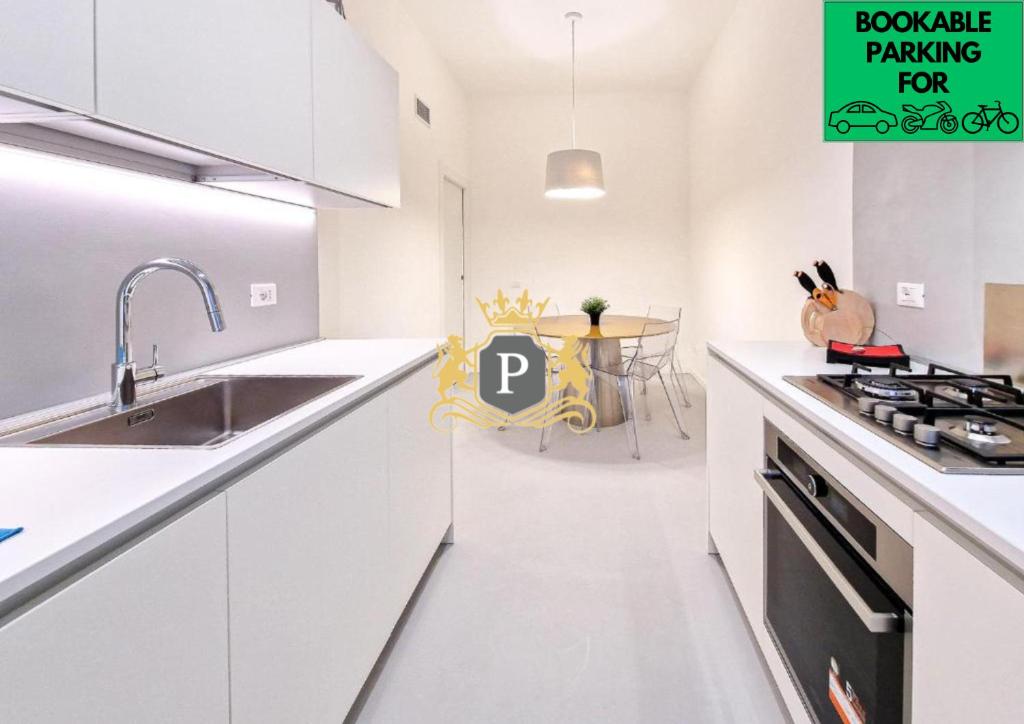 Charme on the Bridge - City Center, Verona