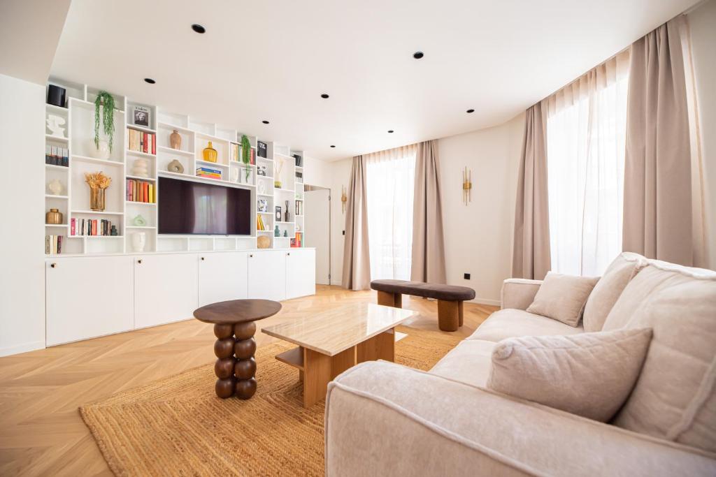 Stylish Flat in Paris' Center - 3