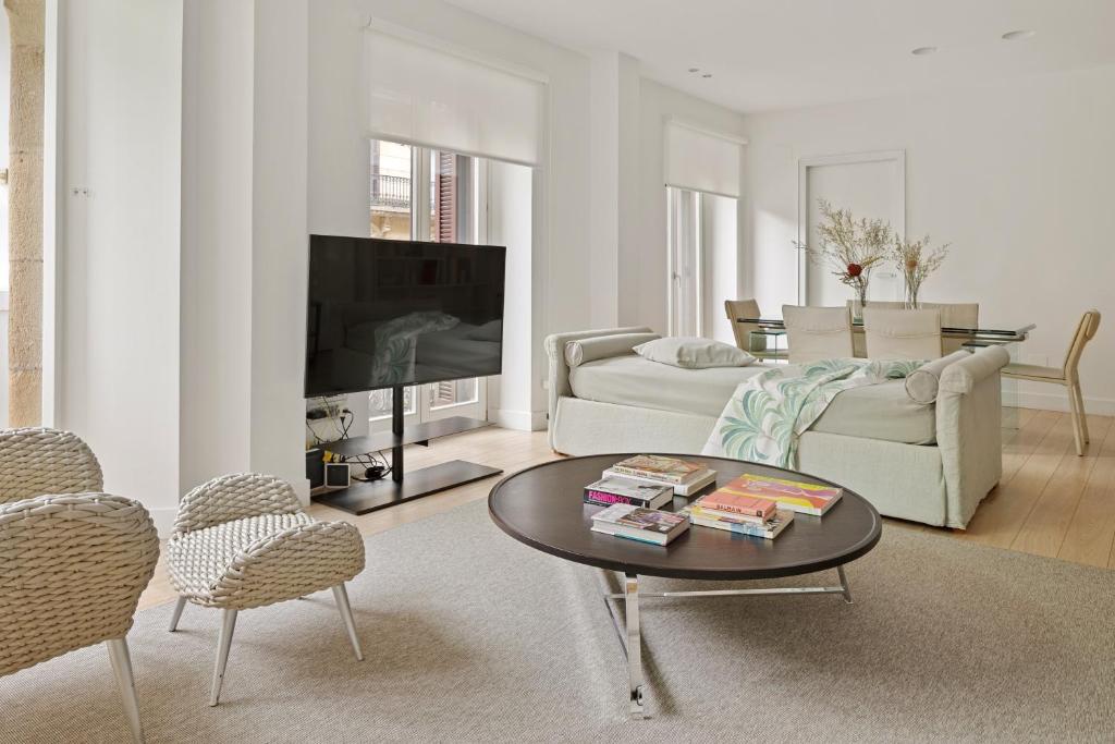 Easo Suite 7 by FeelFree Rentals - 2