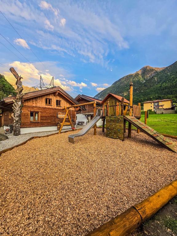 Feriendorf X-Alp Lodges Ötztal - 3