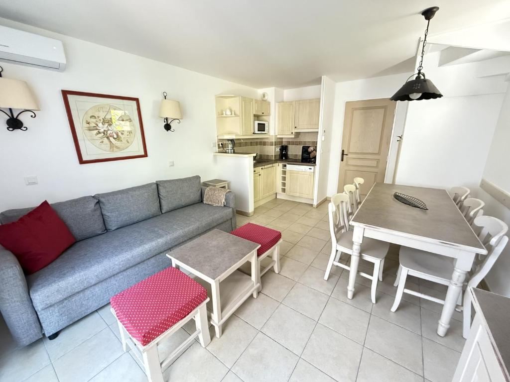 Maison en Provence avec Piscine et Climatisation - FR-1-658-36 - 4