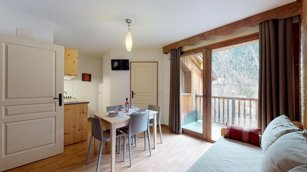 Hameau 4 201 SPA & PISCINE appartement 4 pers - 2
