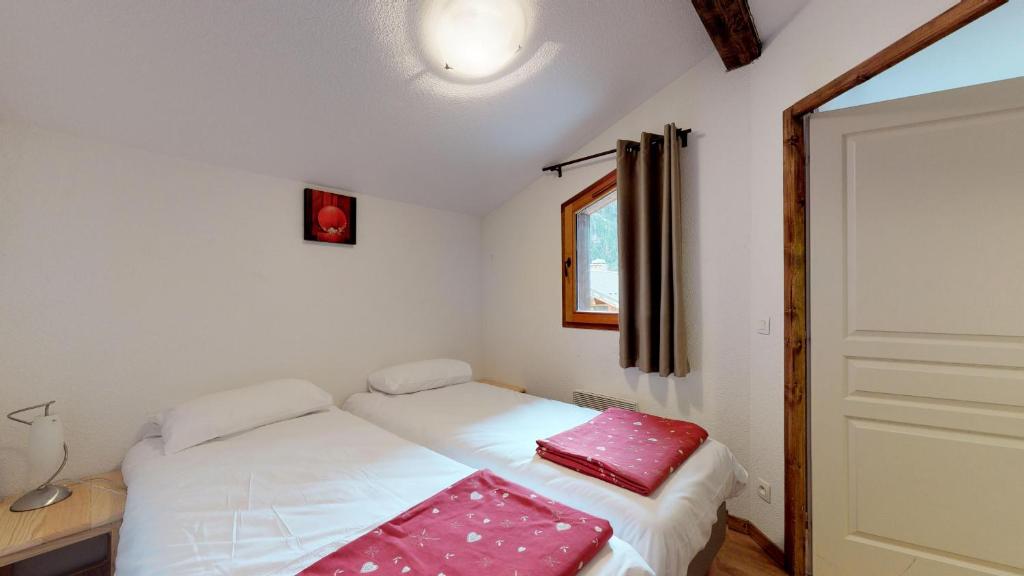 Hameau 4 201 SPA & PISCINE appartement 4 pers - 5