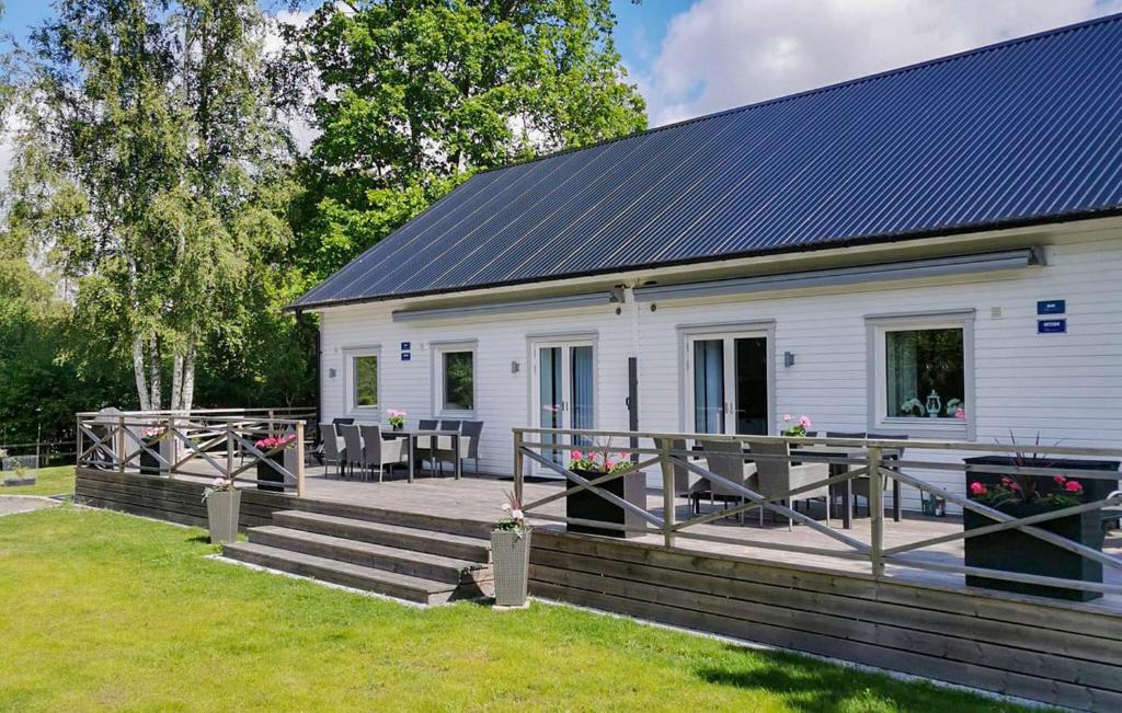 Lovely Home In Heberg With Wifi, Heberg