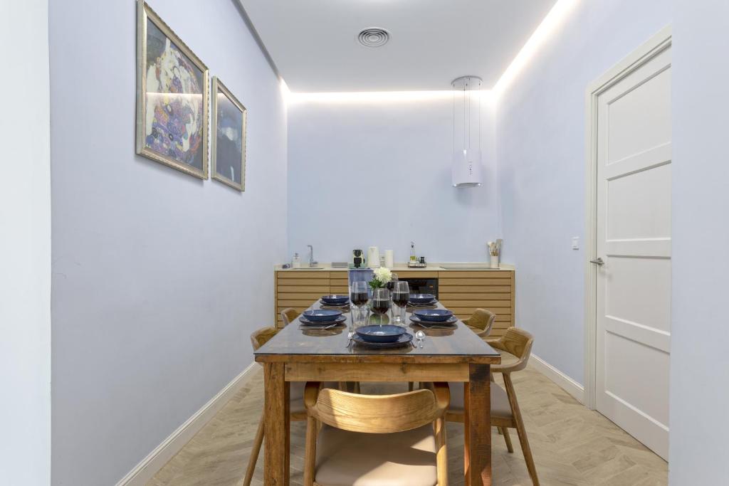 -MalagaSunApts-Picasso Classic - 4