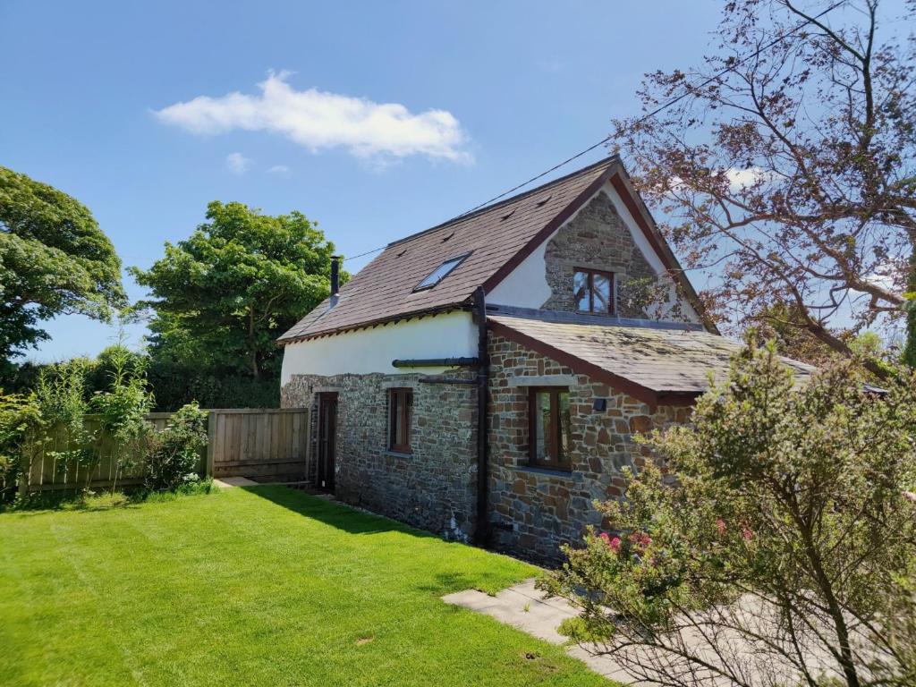 1 bed property in Hartland 86571, Hartland