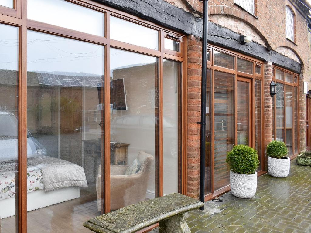 Skylark - Uk30746, Acton Trussell