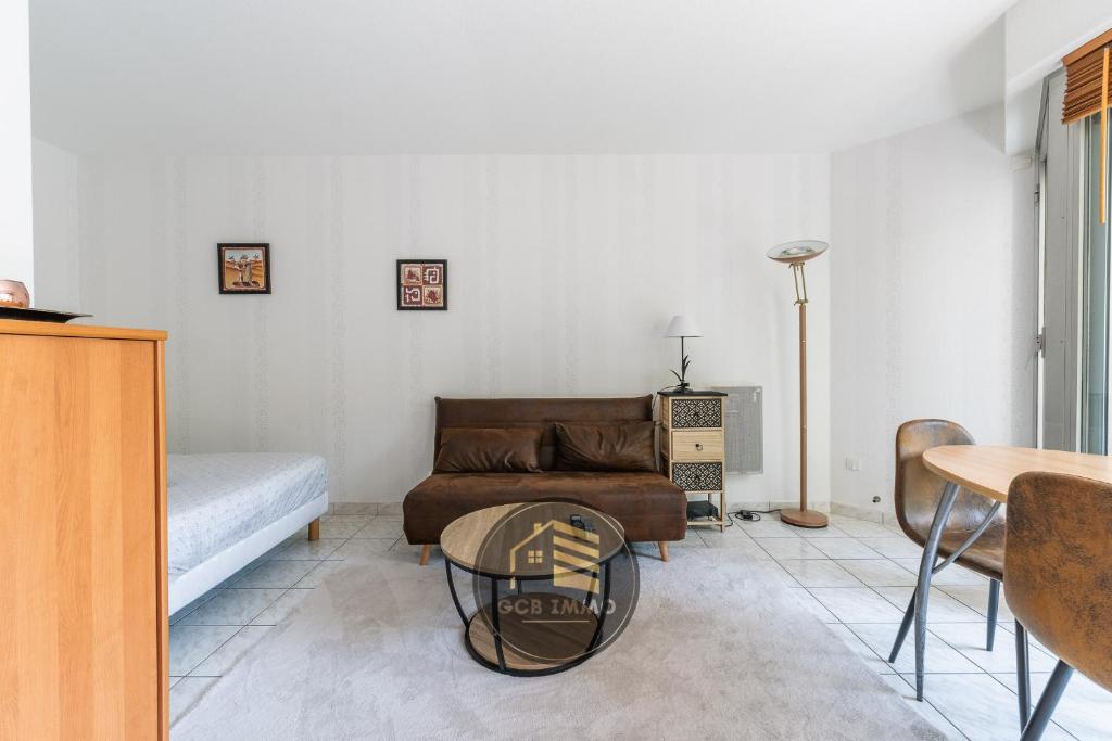 Le Cocon - 4 personnes et Parking Privé Gratuit - 2