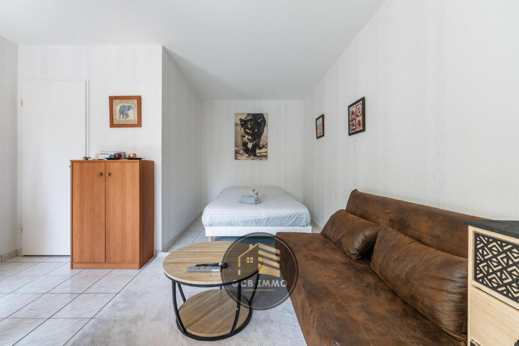 Le Cocon - 4 personnes et Parking Privé Gratuit - 4