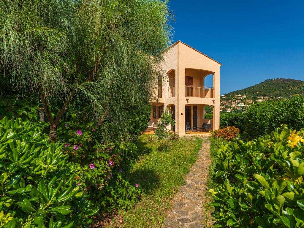 Apartment Le Soleil des Iles-3 by Interhome - 3