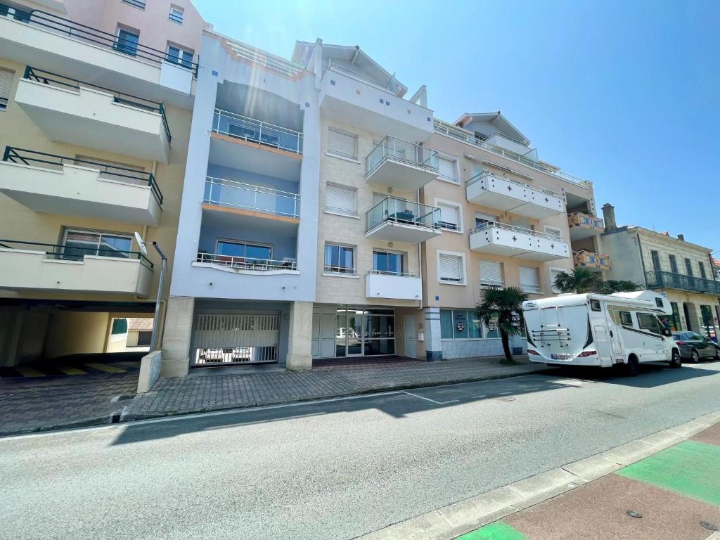 Apartment Les Oyats by Interhome - 2