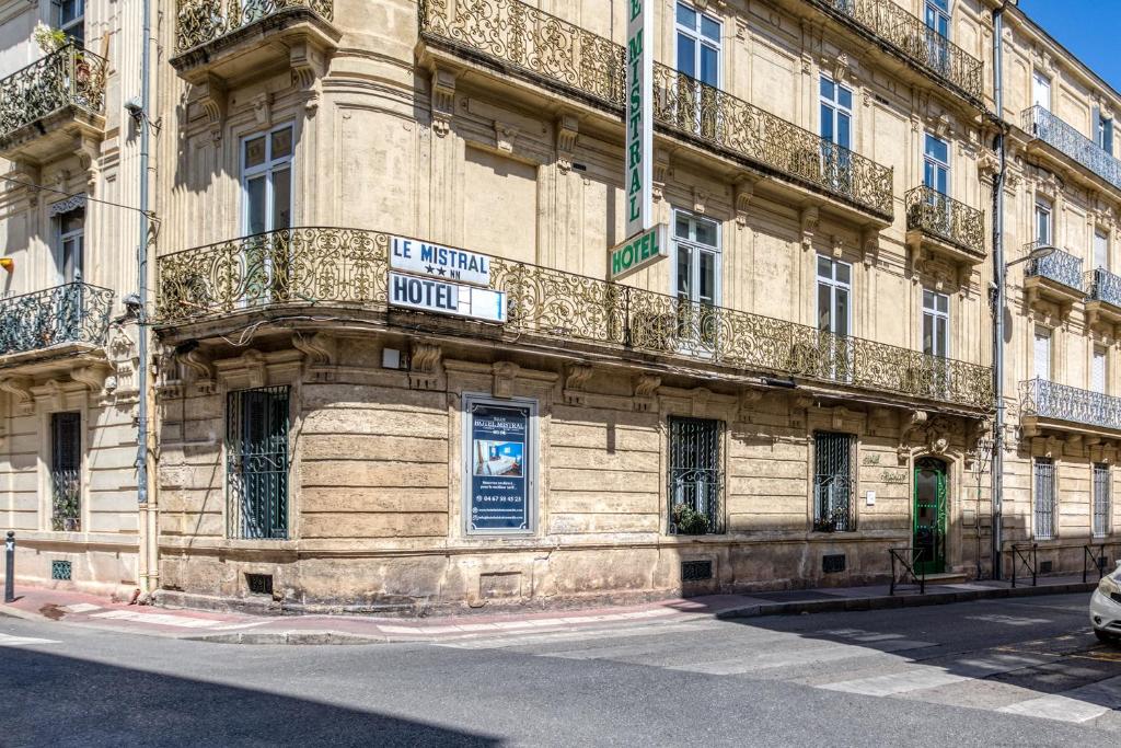 Exterior view, Hotel Mistral Saint Roch in Montpellier