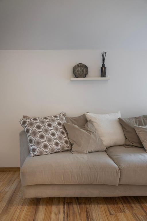 Emi Quiet & Cozy Stay - 4