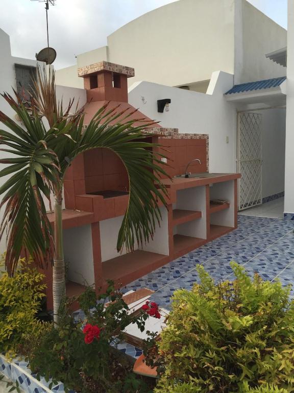 Alquilo acogedora villa Familiar en Salinas, a pocos minutos de centro comercial y playas! - 2