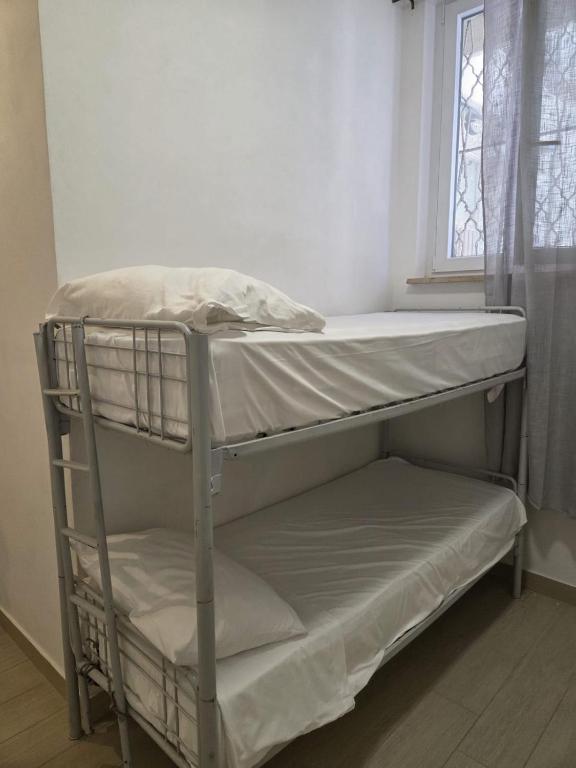 Appartamento Morelli Beach - Via Fratti 2 - 4