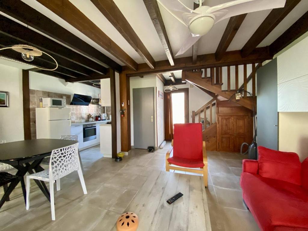 Maison mitoyenne proche centre, 3 pièces, 4 couchages, parking, Wi-Fi - 3