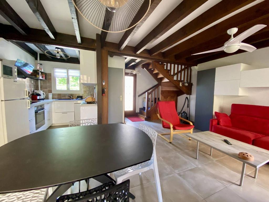 Maison mitoyenne proche centre, 3 pièces, 4 couchages, parking, Wi-Fi - 4