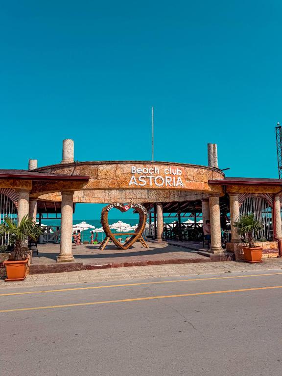 Astoria by Astoria Collection- All Inclusive & Private Beach Club — Plaża in Złote Piaski, Region Warna