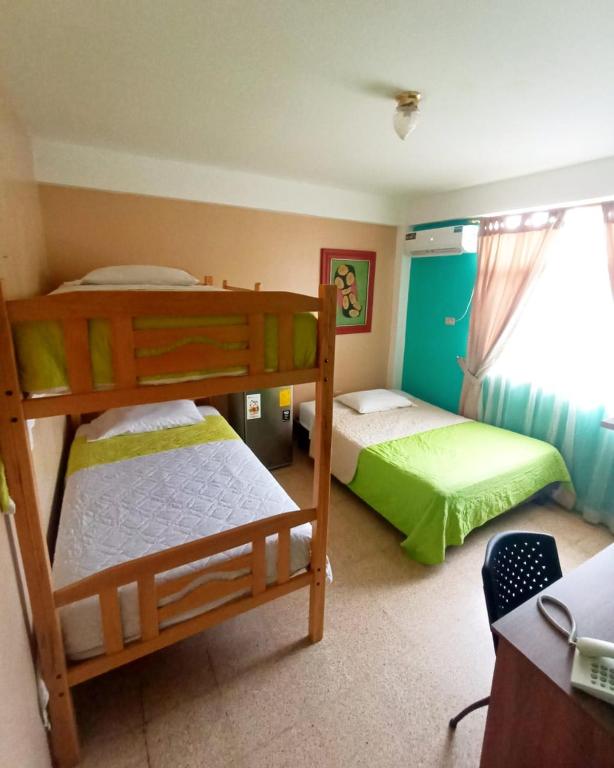 North Star Hostal Guayaquil - 5