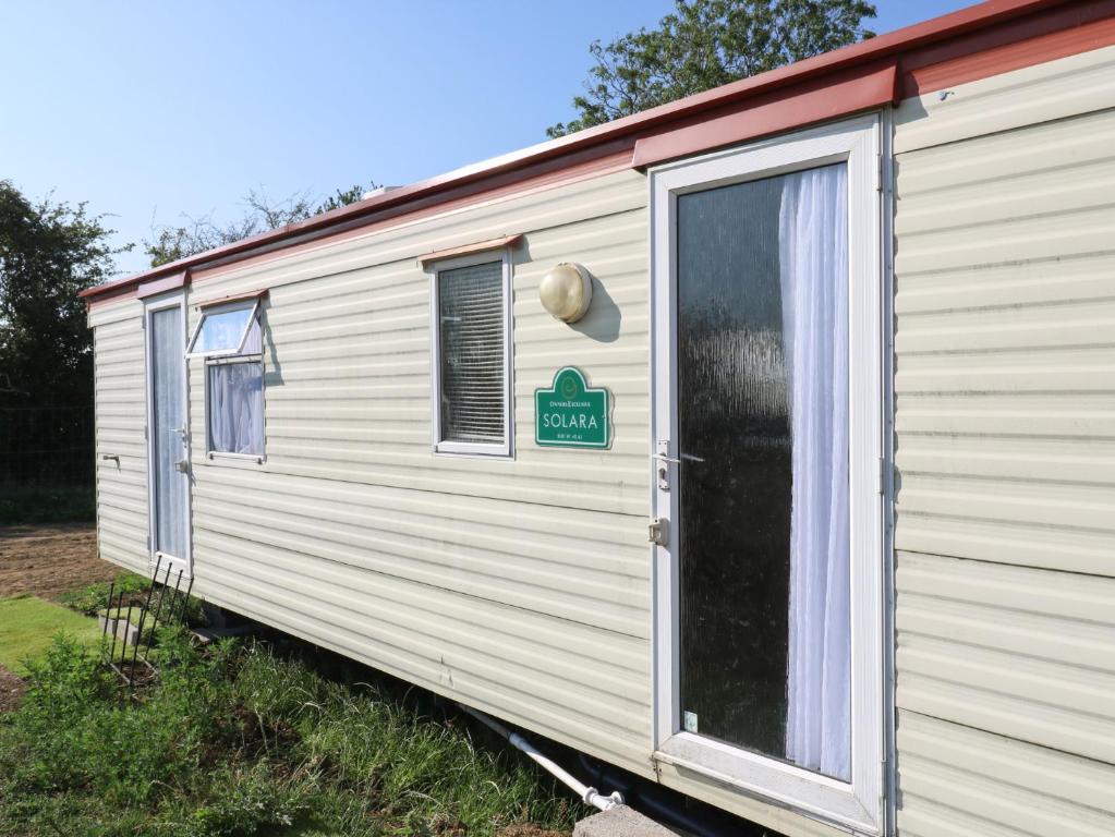 Freesia, Northampton