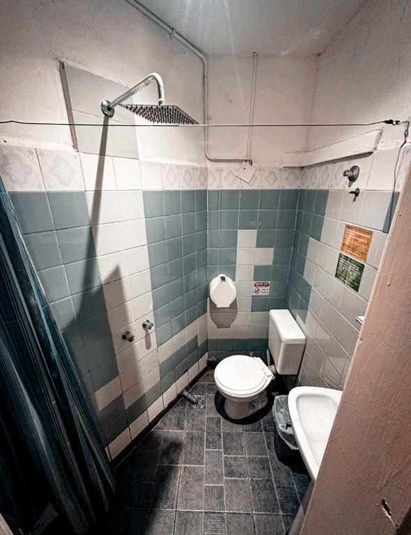 IDEAL HOTEl - 4