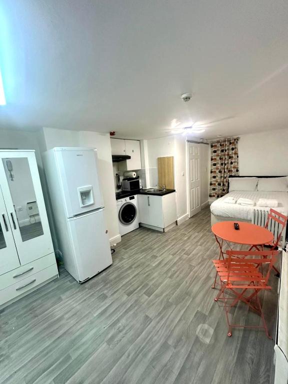 Stylish Studio Apartment, Birmingham