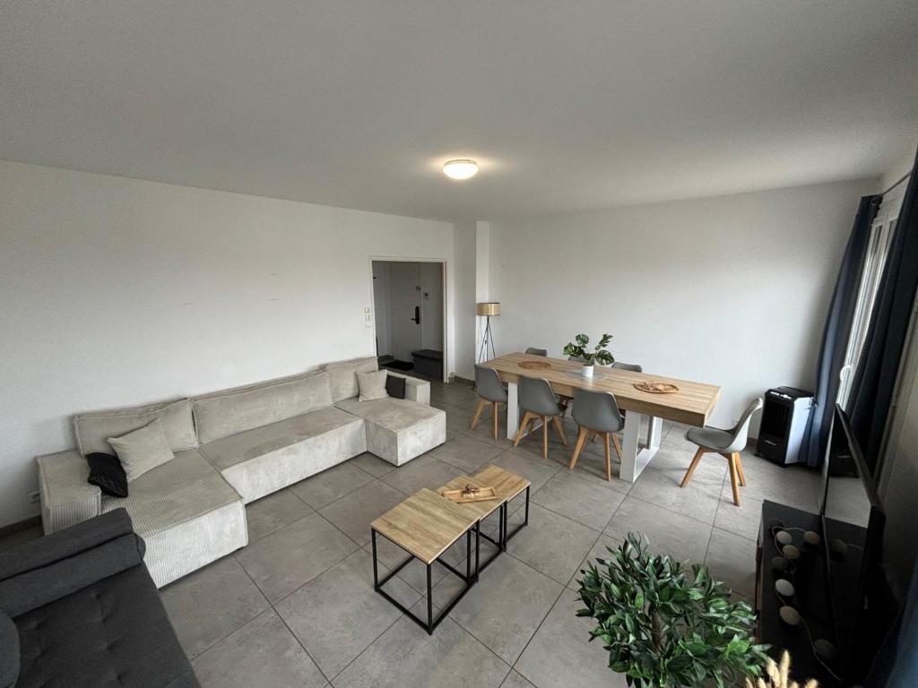 Apartment in Le Mans near Bugatti Circuit, Le Mans
