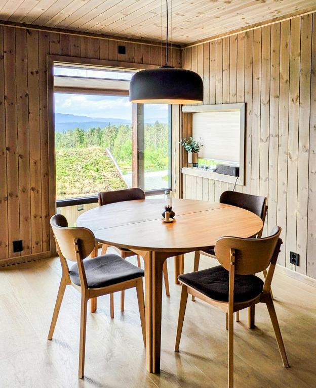 Spacious Familyabin With A View On Norefjell, Noresund