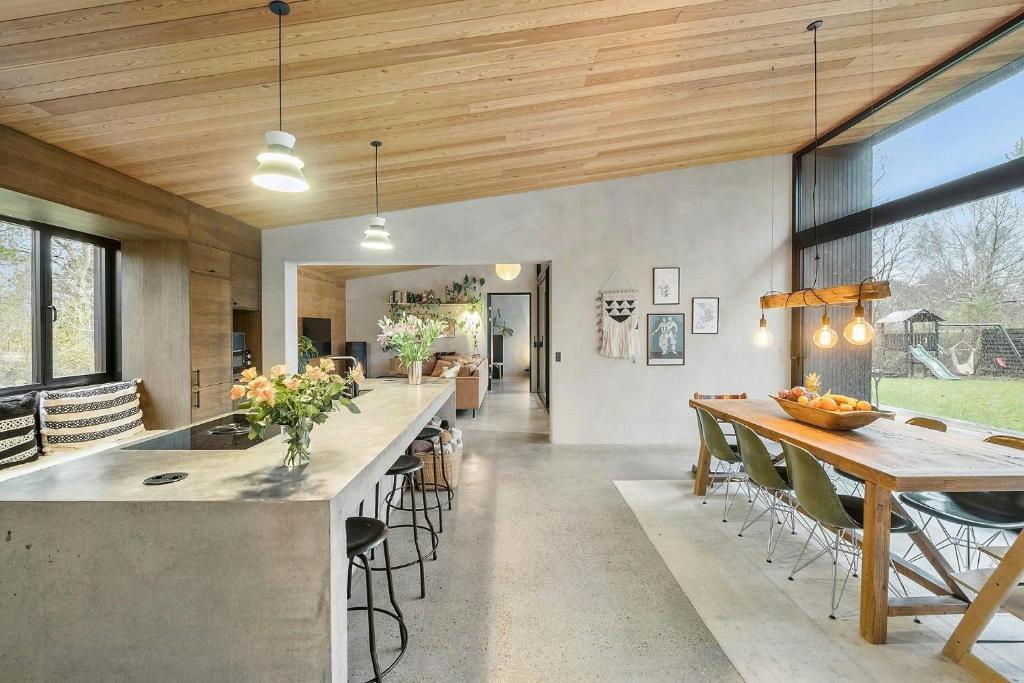 Architect-Designed Summer House In Holløselund, Vejby