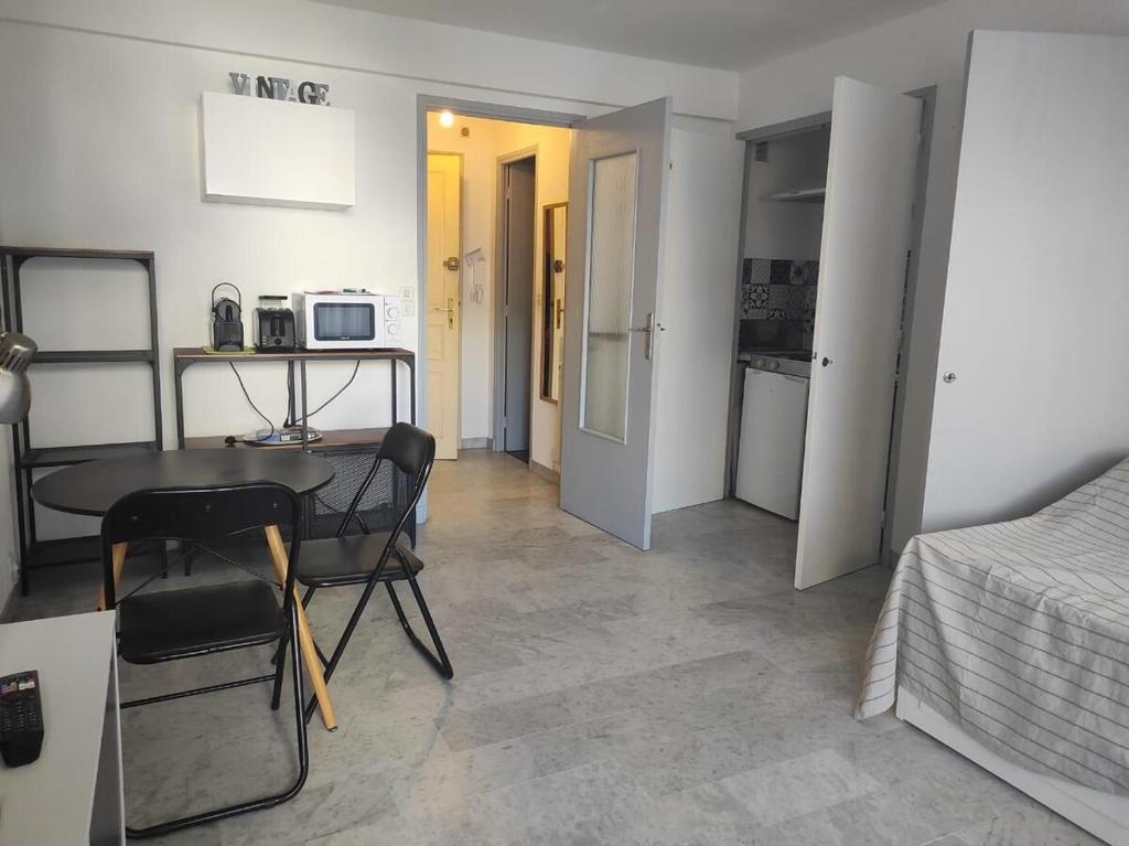Beautiful apartment, sea, air conditioning, internet - 3
