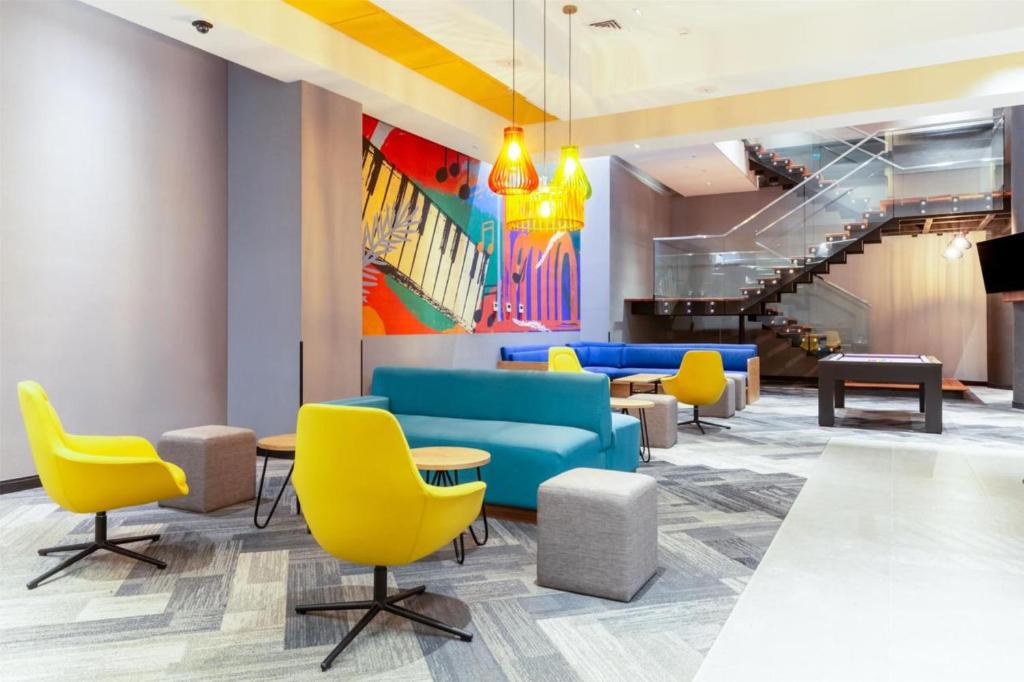 Tru By Hilton Chillan Ferrat - 4