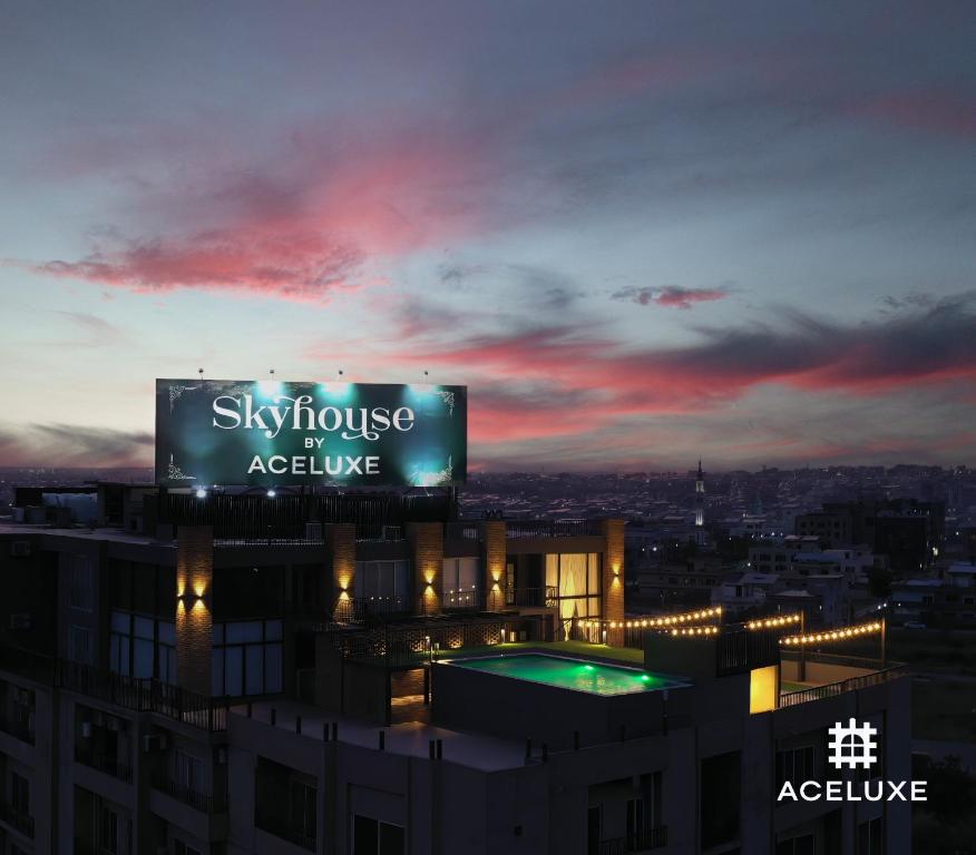 SkyHouse by Ace Luxe, Islámábád