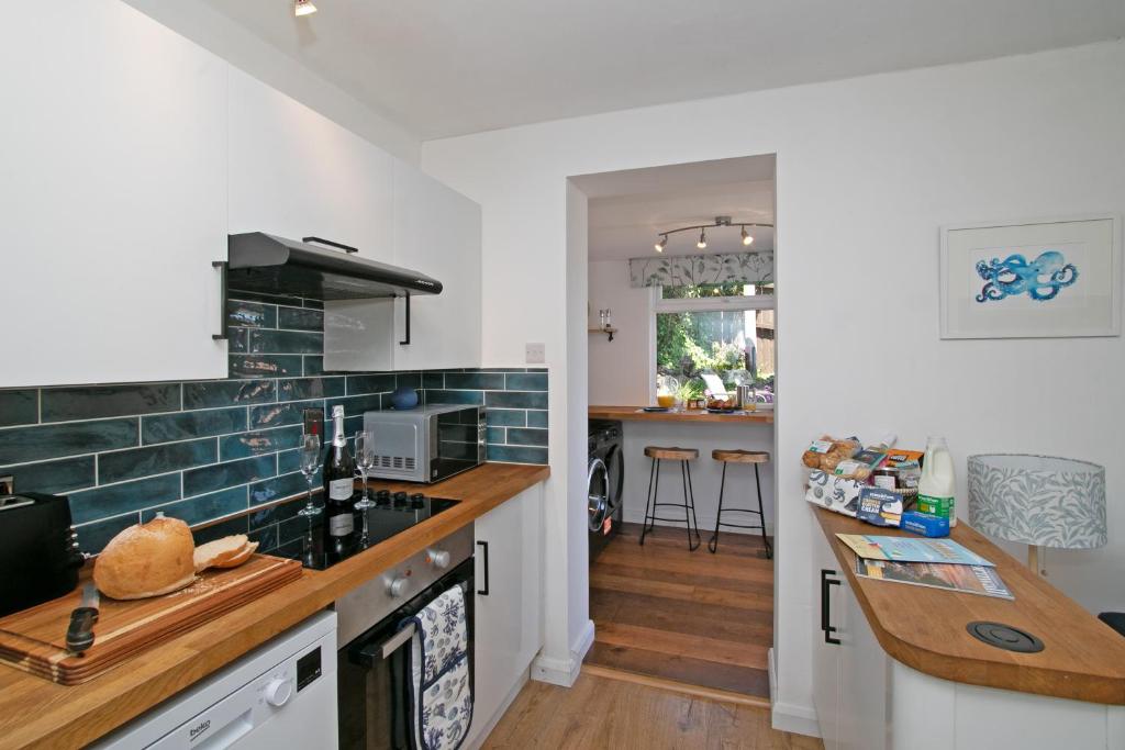 7 Porth Valley Cottages photo 6