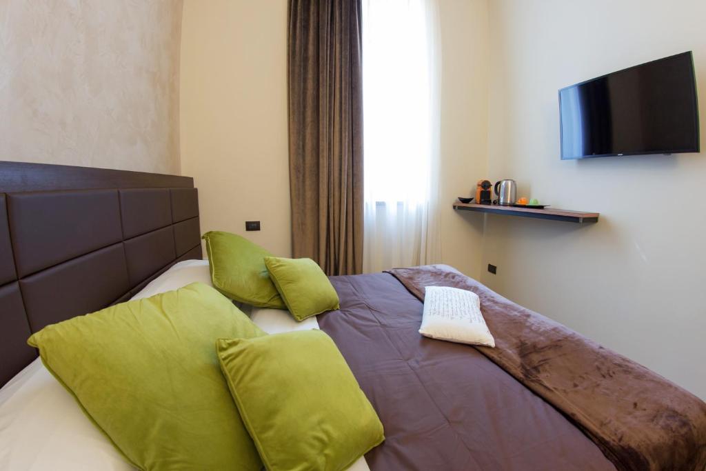 Arena Luxury Rooms - 5