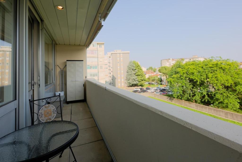 Bilocale Luxury fronte Ospedale - 4