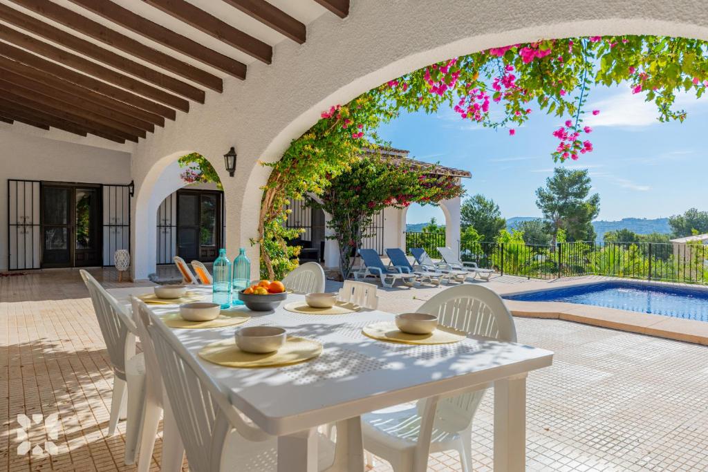 Villa Fumepacoon by Abahana Villas - 3