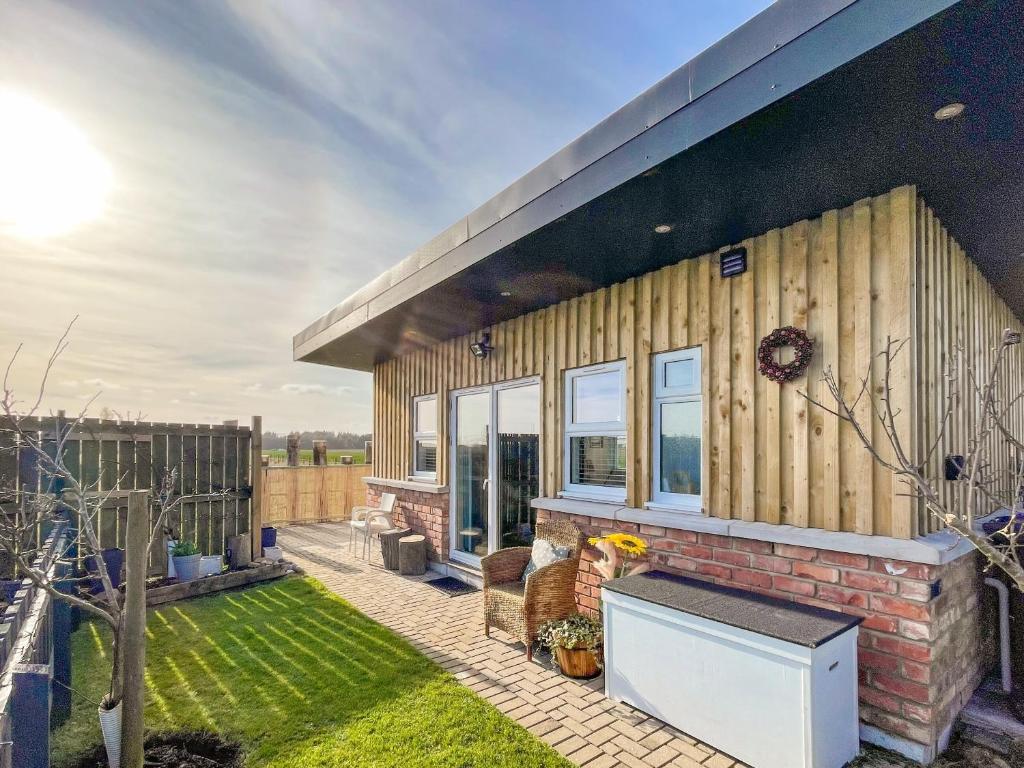 Orchard Chalet, Arnhall