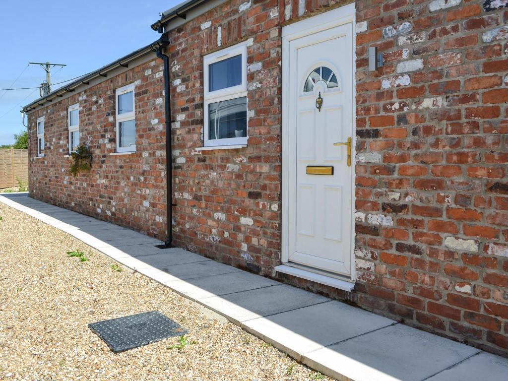 Dotterel Cottage - Uk39264, Reighton