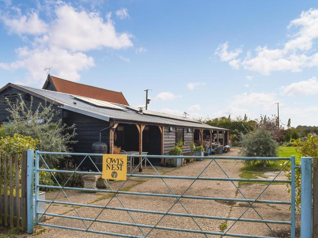 Owls Nest, Stradbroke