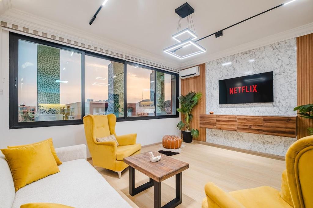 Luxury Apt in Heart Gueliz Panoramic City Views, Marakéš