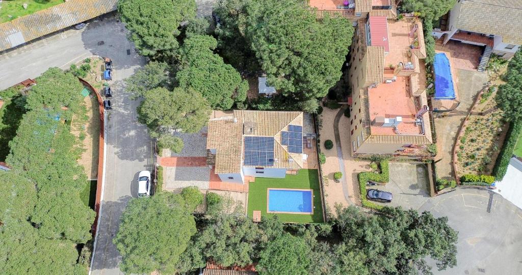 Villa Sierra with Private Pool - 2