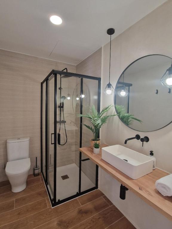 Villa Gorgot with a pool and private parking - 4