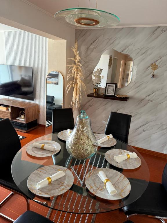 A 15 minutos del aeropuerto cómodo y moderno departamento de 3 habitaciones independientes y 2 baños - 2